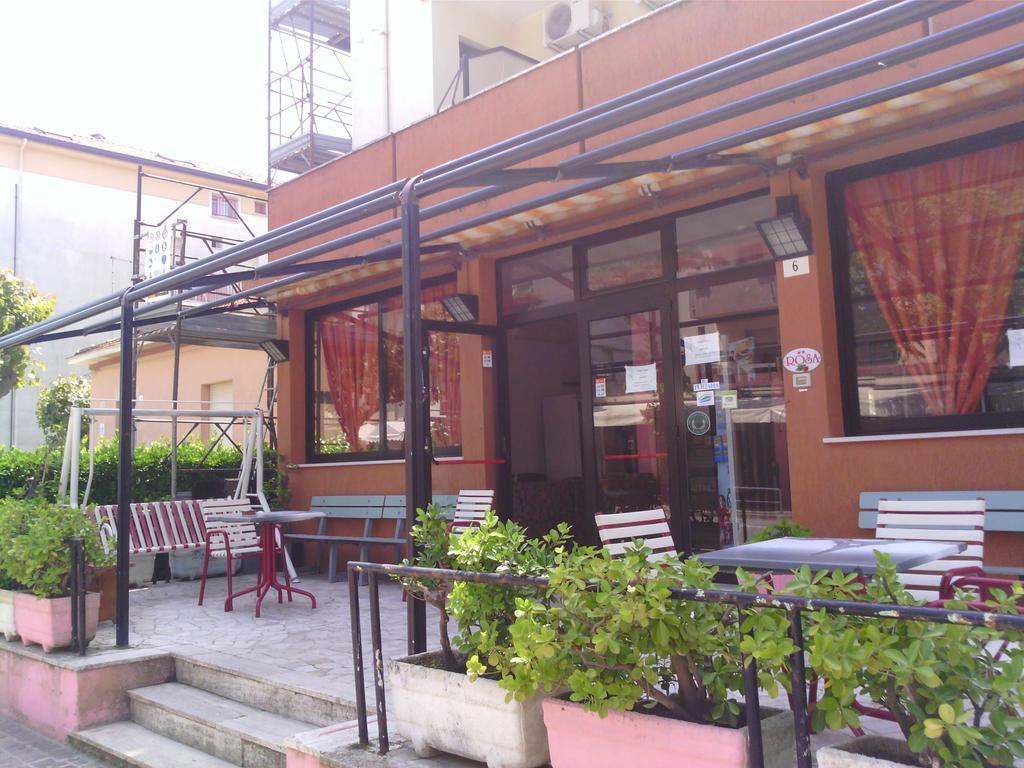 Hotel Rosa Rimini Luaran gambar
